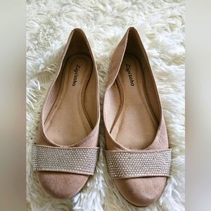 Size 7.5 Tan Flats